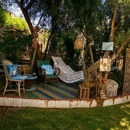 Kendine Oezgue Huzur Doga Ve Deniz Keyfini Yasayin Çeşme