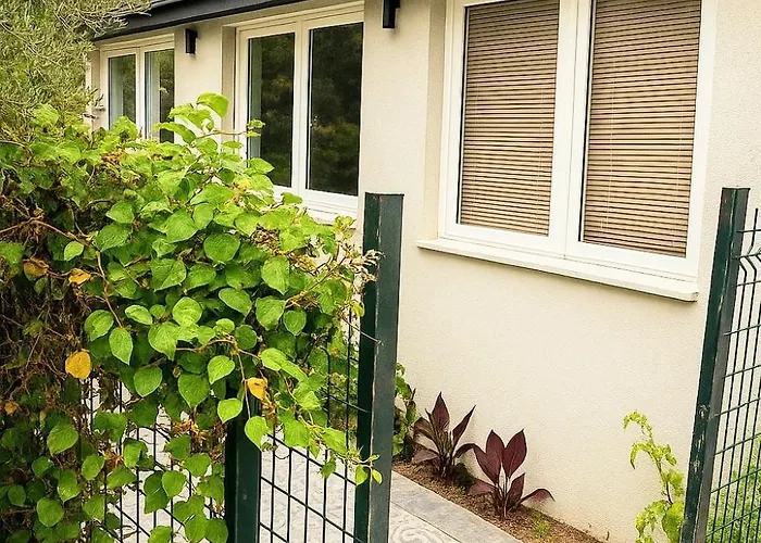 Kendine Oezgue Huzur Doga Ve Deniz Keyfini Yasayin Semesterbostad *